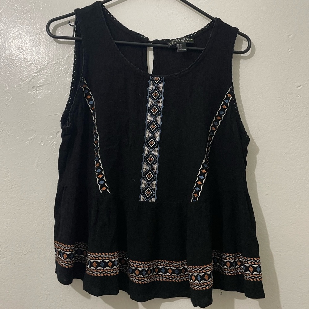 Forever 21+ Cute Top